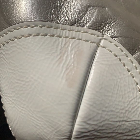 Coach Purse - Picture 9 of 9